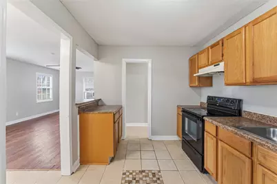 4814 Burma Road, Houston, TX 77033 - Photo 6