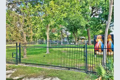 4108 Falls Street, Houston, TX 77026 - Photo 1