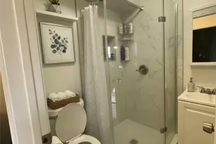 8332 La Roche Ln, Houston, TX 77036 - Photo 6