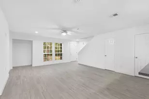 1011 Hamblen Rd, Kingwood, TX 77339 - Photo 8