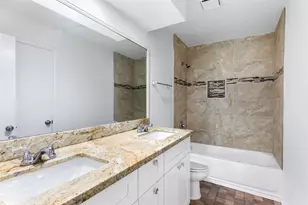 1011 Hamblen Rd, Kingwood, TX 77339 - Photo 16