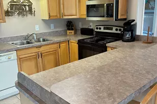 4214 Liberty Dr, Galveston, TX 77554 - Photo 8
