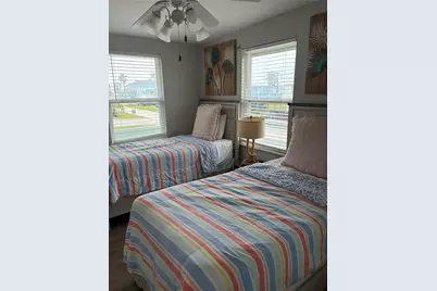4214 Liberty Drive, Galveston, TX 77554 - Photo 10