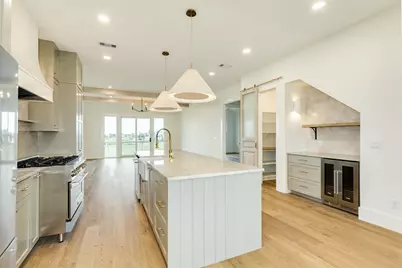 714 Vista Bella, Galveston, TX 77554 - Photo 20