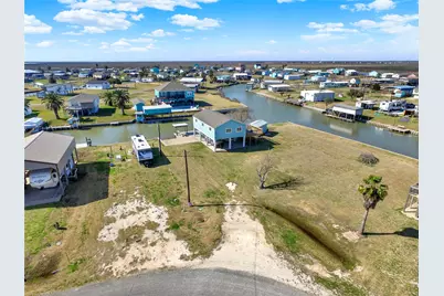 982 County Road 204, Sargent, TX 77414 - Photo 2