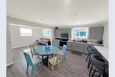 982 County Road 204, Sargent, TX 77414 - Photo 10