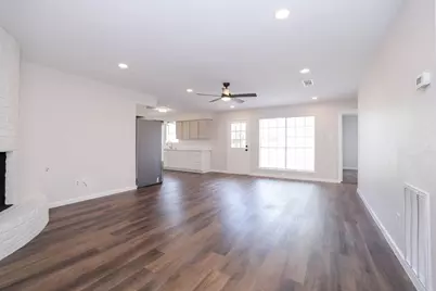 1506 Wilshire Park Drive, Houston, TX 77038 - Photo 12