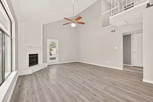 15206 Barbarossa Dr, Houston, TX 77083 - Photo 10