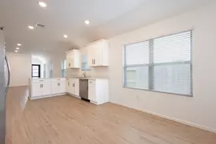 19396 Villa Mesa Dr, New Caney, TX 77357 - Photo 12