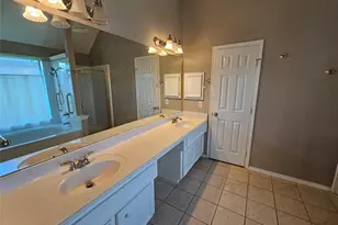 4434 Grove Park Dr, League City, TX 77573 - Photo 14