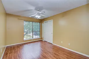 16218 Ruffian Dr, Friendswood, TX 77546 - Photo 18