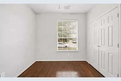 15710 Flagstone Walk Way, Houston, TX 77049 - Photo 16