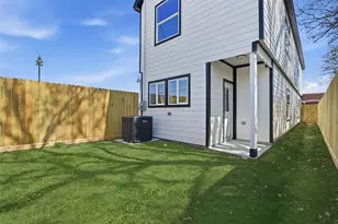 116 S 3rd St, La Porte, TX 77571 - Photo 22