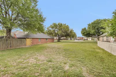 5126 Park View Drive, Willis, TX 77318 - Photo 8