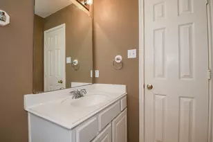 7218 Fox Hall Ln, Humble, TX 77338 - Photo 6