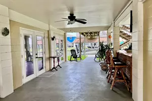 550 Pompano St, Bayou Vista, TX 77563 - Photo 6