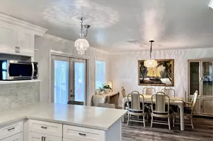 550 Pompano St, Bayou Vista, TX 77563 - Photo 8