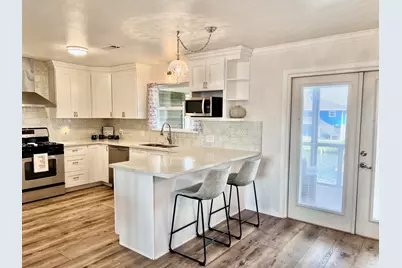 550 Pompano Street, Bayou Vista, TX 77563 - Photo 12