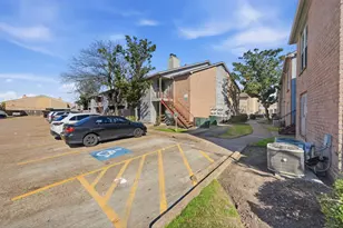9350 Country Creek Dr, Houston, TX 77036 - Photo 24