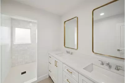 7727 Fairdale Lane, Houston, TX 77063 - Photo 22
