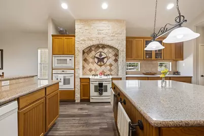 244 Genesis Trail S Drive, Kerrville, TX 78028 - Photo 18