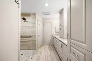 2103 River Falls Dr, Houston, TX 77339 - Photo 20