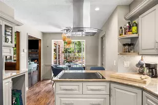 2103 River Falls Dr, Houston, TX 77339 - Photo 12