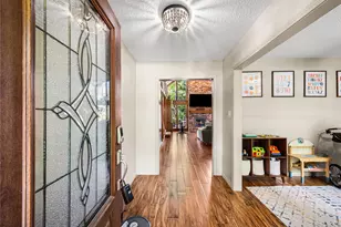 2103 River Falls Dr, Houston, TX 77339 - Photo 4