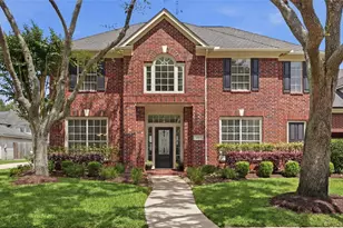 4415 Towering Oak Ct, Houston, TX 77059 - Photo 2