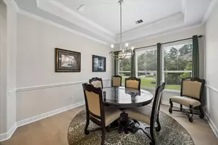 18 Blue Bungalow Dr, The Woodlands, TX 77389 - Photo 8