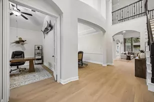 18 Blue Bungalow Dr, The Woodlands, TX 77389 - Photo 6