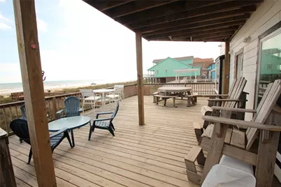1648 Sandpebble Place, Surfside Beach, TX 77541 - Photo 8