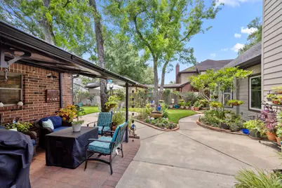 1002 Millstone Court, Sugar Land, TX 77498 - Photo 36
