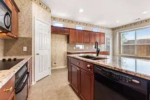 7906 Glenn Cliff Dr, Houston, TX 77064 - Photo 14