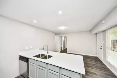 781 Country Place Drive #1017, Houston, TX 77079 - Photo 20