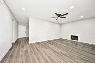 781 Country Pl Dr, Houston, TX 77079 - Photo 24