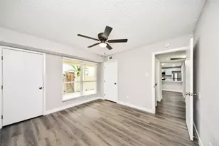 781 Country Pl Dr, Houston, TX 77079 - Photo 10