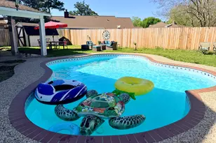 4926 Temple Bell Dr, Spring, TX 77388 - Photo 2