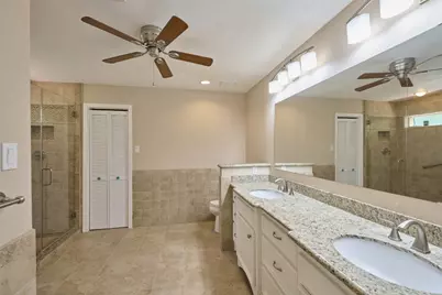 8805 Lakeshore Drive, Montgomery, TX 77316 - Photo 28