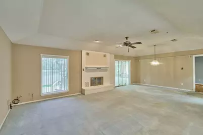 8805 Lakeshore Drive, Montgomery, TX 77316 - Photo 12