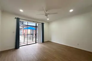 2425 Underwood St, Houston, TX 77030 - Photo 6
