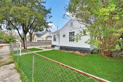 7707 Arberry Street, Houston, TX 77012 - Photo 4