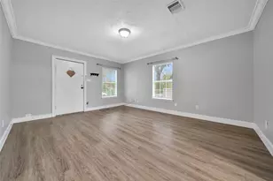 7707 Arberry St, Houston, TX 77012 - Photo 6