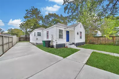 7707 Arberry Street, Houston, TX 77012 - Photo 2