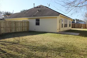 4031 Raspberry Ct, Dickinson, TX 77539 - Photo 20