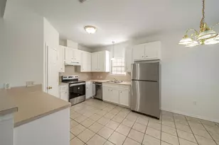 5502 Finch St, Houston, TX 77028 - Photo 8