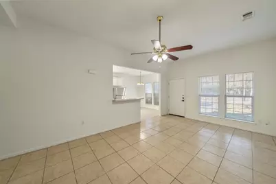5502 Finch Street #B, Houston, TX 77028 - Photo 6