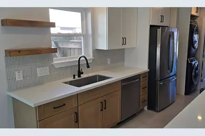 1403 Bramblebury Drive, Sugar Land, TX 77498 - Photo 4