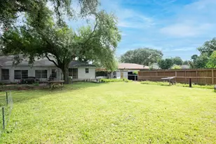 1856 Acacia Cir, Freeport, TX 77541 - Photo 28