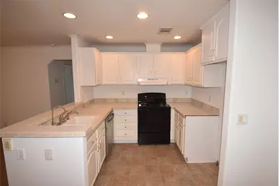 10010 Sugarvine Lane, Tomball, TX 77375 - Photo 8